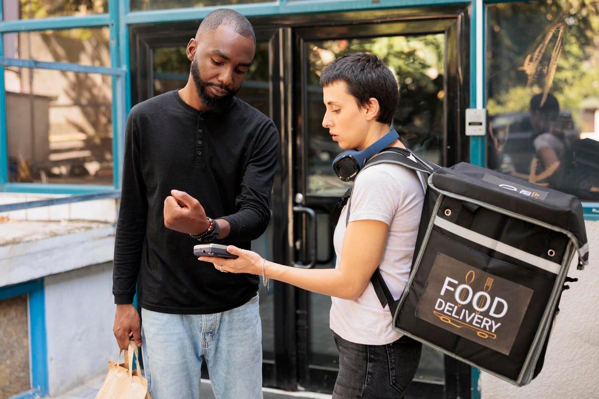 Food Delivery Apps: Changing the Way We Dine
